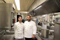 Ungleiches Duo: Metin Calis und   Hans Christian Haberl kochen jetzt in der Winzerstube in Ihringen