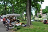 Bemaltes vor Malerischem: Töpfermarkt am Schwanenweiher