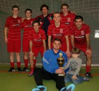 Titelverteidiger FC Freiburg holte den Pokal beim Breisacher Hallenfußballturnier 2011