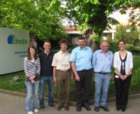 Besuch mit nachhaltigen Folgen: BORS- Lehrer Oliver Staib (3.v.l.) mit Kollegen von der HHR bei Rhodia und Standortleiter Uwe Männel (3.v.r.)
