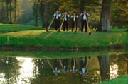 Die Schneckental-Albhornbläser auf der See-Insel im Queen-Auguste-Victoria-Park