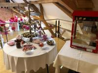 Traum-Hochzeiten: Rocco und Nicole Leone bitten zum Fest der Liebe in den fürstlichen Gutshof von Umkirch.