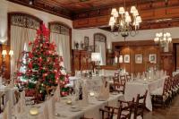 Weihnachtlich geschmückt: Die Kursfürstenstube von 1865 im Europäischen Hof in Heidelberg