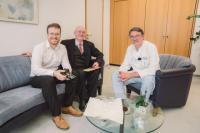 Professor Friedhelm Beyersdorf im Gespräch mit Werner Semmler und Fionn Grosse